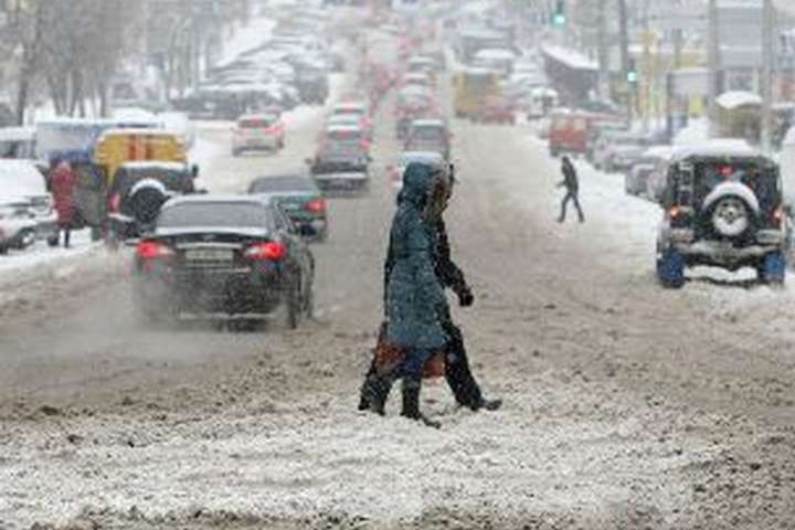 Погода на 21 листопада: в Україні мокрий сніг та мороз