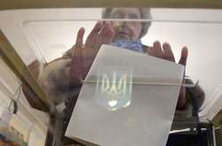 Загалом з початку виборчого процесу до поліції надійшло 16 728 заяв та повідомлень щодо порушень виборчого процесу