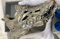 Balenciaga выпустил кроссовок за €5 тысяч, который нельзя надеть