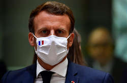  За словами Еммануеля Макрона, необхідно продовжувати зусилля для боротьби з коронавірусом 