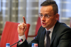 Сійярто поінформував українського посла про обурення Угорщини, але сподівається на відновлення добрих відносин