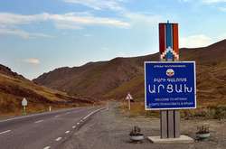  Франція не визнає самопроголошену республіку Нагірний Карабах 