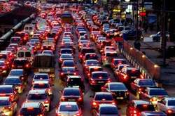 Київ паралізували величезні затори (карта)