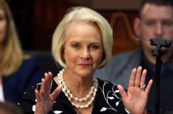  Сінді Маккейн – відомий англофіл 