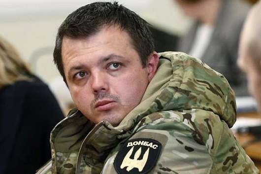Верховний суд не повернув Семенченку офіцерське звання