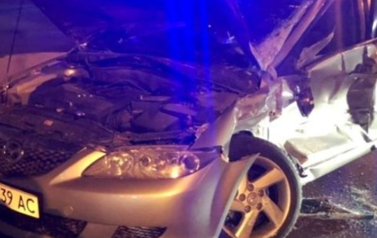 ДТП на Одещині: рятувальники гасили автівку та діставали водія із салону