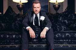 Украинский телеведущий, актер и писатель Антин Мухарский