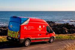 Royal Mail тестує поштовий фургон з водневим двигуном