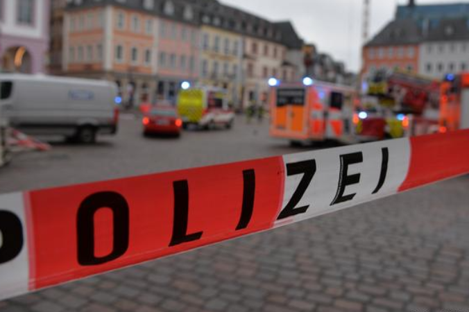 Наїзд авто на людей у Німеччині: кількість жертв зросла до чотирьох, серед них дитина