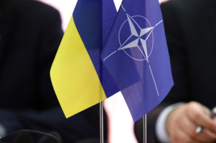 Керівник МЗС заявив, що частина країн НАТО підтримує членство України в Альянсі