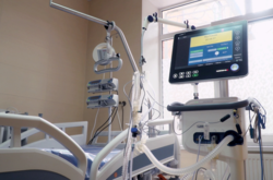 Меморандум стосується українсько-швейцарського проєкту «Створення бюджетного апарату штучної вентиляції легень у відповідь на виклики Covid-19 – Фаза І»