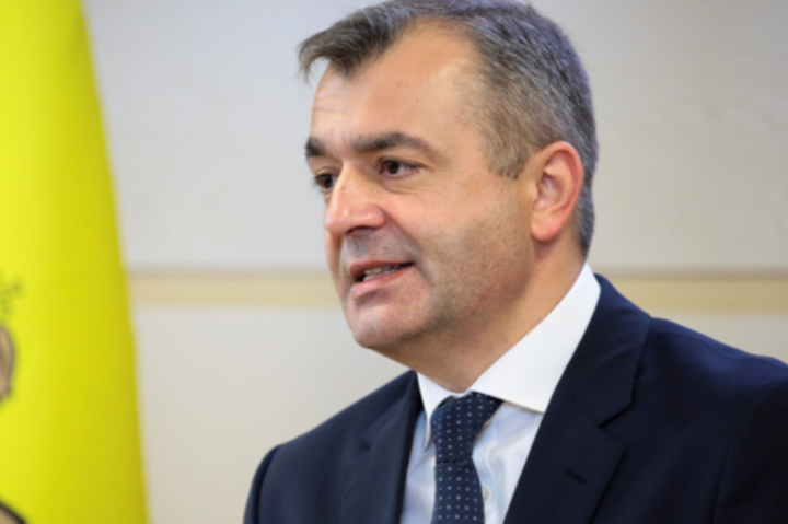  Прем’єр Молдови став на бік Санду, яка закликає розпустити парламент