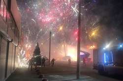 Самый праздничный пожар: в Ростове сгорел склад пиротехники (видео)