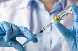 Антиковидная вакцинация: заключенные получат иммунитет раньше, чем обычное население