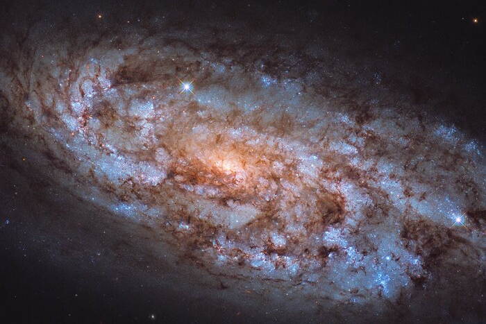 «Зоряна кузня»: Hubble зробив знімок унікальної галактики