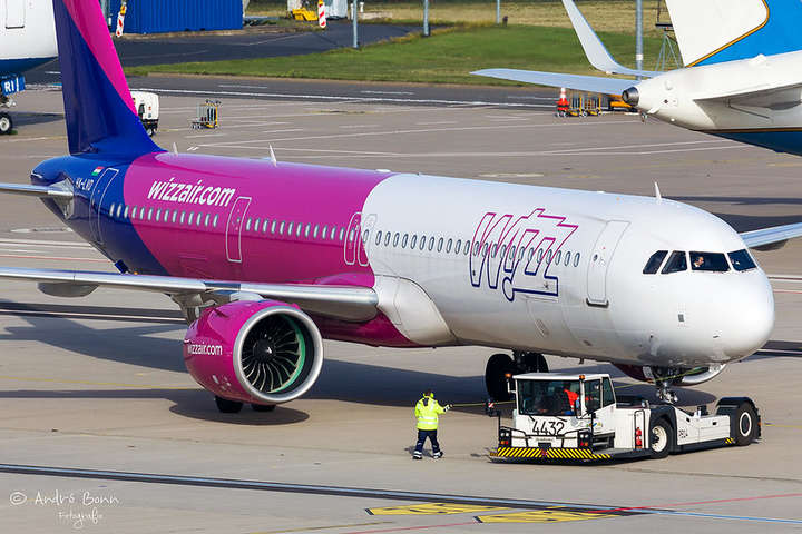 Wizz Air відновлює рейси з України до 10 країн ЄС 
