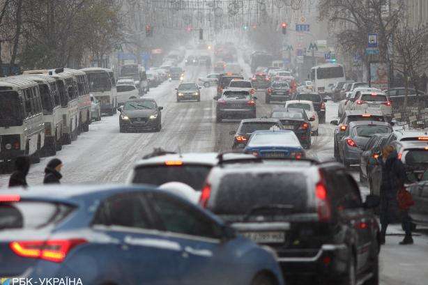 Рівень забруднення повітря в Києві перевищено в рази: де найгірша ситуація