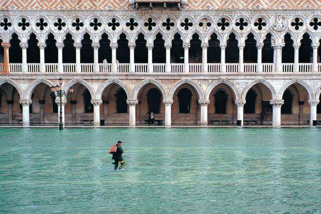 Через помилку синоптиків Венеція пішла під воду 