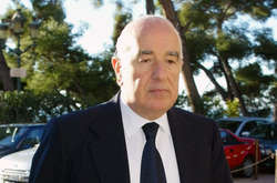 Помер найбагатший у світі банкір