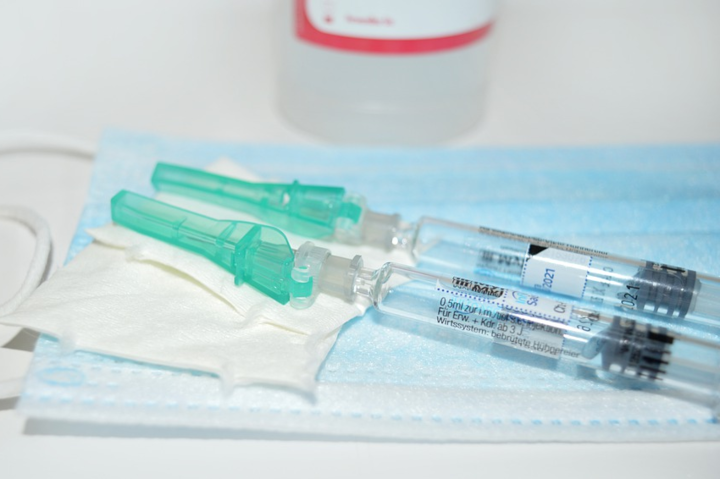 Саудівська Аравія схвалила вакцину Pfizer від Covid-19 