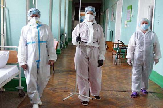Оперативні дані: за минулу добу від коронавірусу одужали понад 15 тис. українців