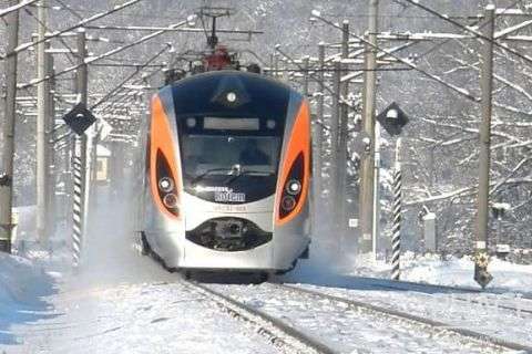 «Укрзалізниця» запускає новий потяг з Ужгорода до Львова