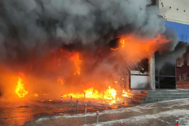 Холодний тиждень для столичних рятувальників був «гарячим»: понад 100 пожеж