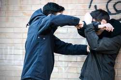 Побили і постригли: на Дніпропетровщині підлітки познущалися з однолітка