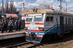 Укрзалізниця хоче перекласти відповідальність за приміські пасажирські перевезення на місцеву владу