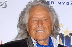 Канадського модельєра Пітера Нюгарда звинуватили в зґвалтуванні