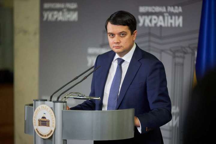 Рада у середу розгляне відставку одного з міністрів – Разумков