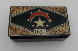 У Шотландії у сигарній коробці знайшли 5000-річну реліквію з Великої піраміди