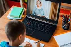 На дистанційному навчанні 698 класи у 227 школах Києва