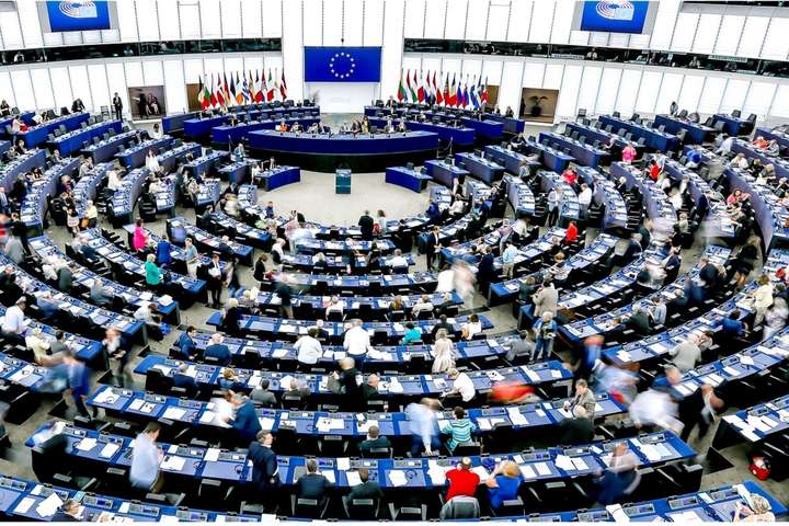 Європарламент затвердив бюджет ЄС, який блокували Польща та Угорщина
