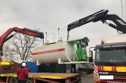 Під час обшуків вилучено обладнання незаконно розміщених АЗС 