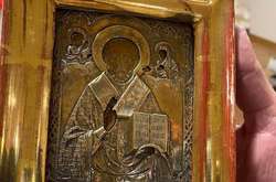 Назревает скандал: Лавров привез из Боснии древнюю луганскую икону