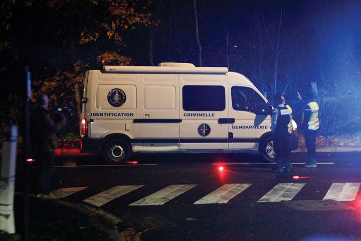 Захоплення заручників у Франції: нападника знайшли мертвим