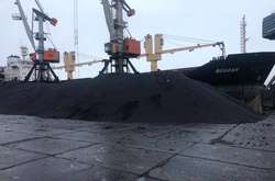 BOGDAN второй раз будет использован в схеме перегрузки ильменита из украинского порта на сирийское судно SOURIA, которое входит в список санкций США, как много раз заходящее в воды аннексированного Крыма