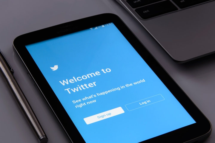 Twitter розробить нові типи акаунтів для ботів та померлих людей