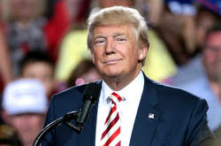 Twitter нагадує Трампу про реальність