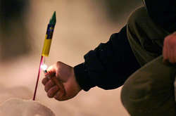 Разборки из-за фейерверка: пьяный сосед подстрелил ребенка