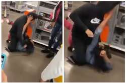 Жестокая драка американок за новую приставку попала на видео