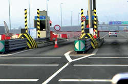 Плата встановлена за разовий проїзд дорогою, побудованою на умовах концесії