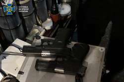 У деяких  фігурантів справи вилучили зброю 