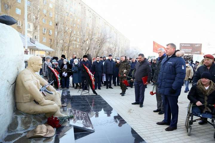 У Росії відкрили ще один моторошний пам’ятник (фото)