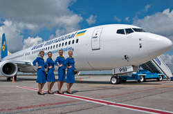 Україна відновлює авіасполучення з Азербайджаном