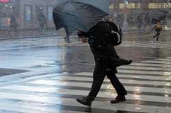 Погодні умови можуть призвести до порушення руху транспорту на окремих ділянках доріг, - ДСНС