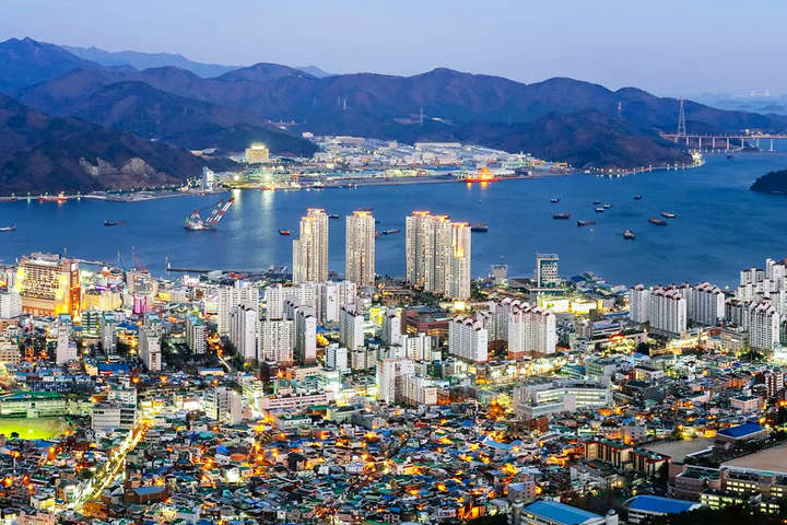 У Кореї почалося тестування першого в світі водневого сміттєвоза