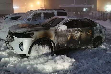 У Росії на морозі масово загораються китайські автівки (відео)