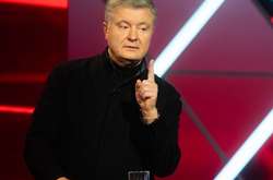 Вакцинацію українців від Covid-19 треба розпочати не пізніше квітня – Порошенко 